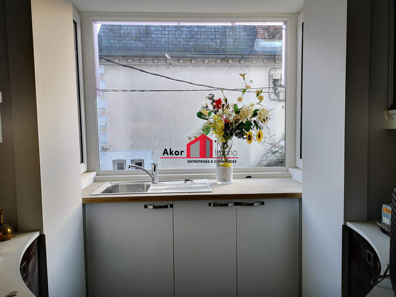 Bureau - 9 m² - 1 pièce