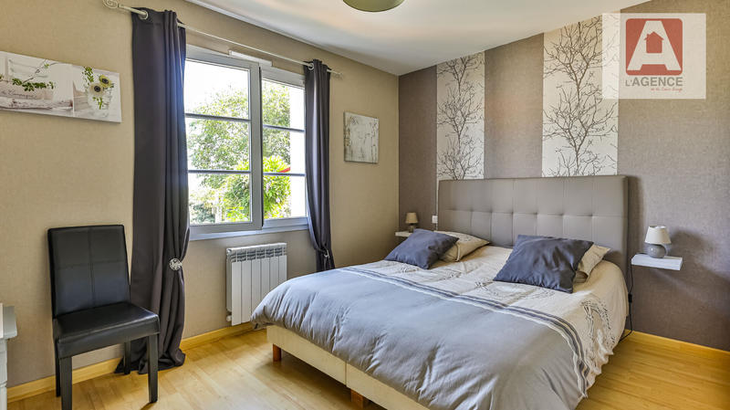 Maison - 183 m² - 7 pièces