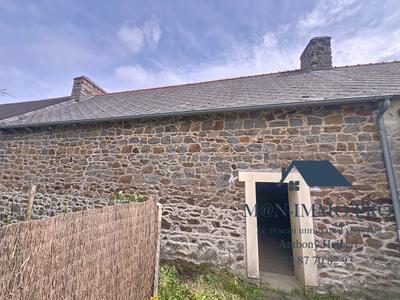 Maison ancienne - 104 m² - 3 pièces