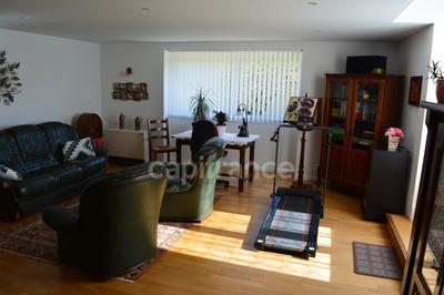 Maison - 262 m² - 8 pièces