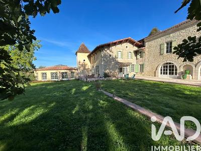 Maison - 502 m² - 13 pièces