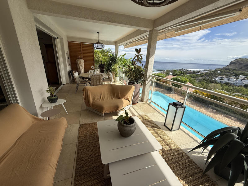 Maison - 350 m² - 9 pièces