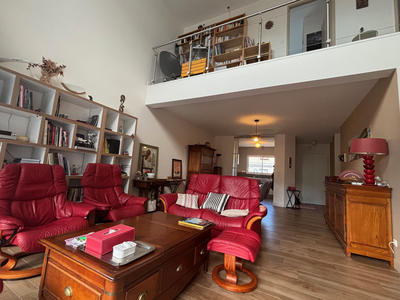 Maison - 139 m² - 7 pièces