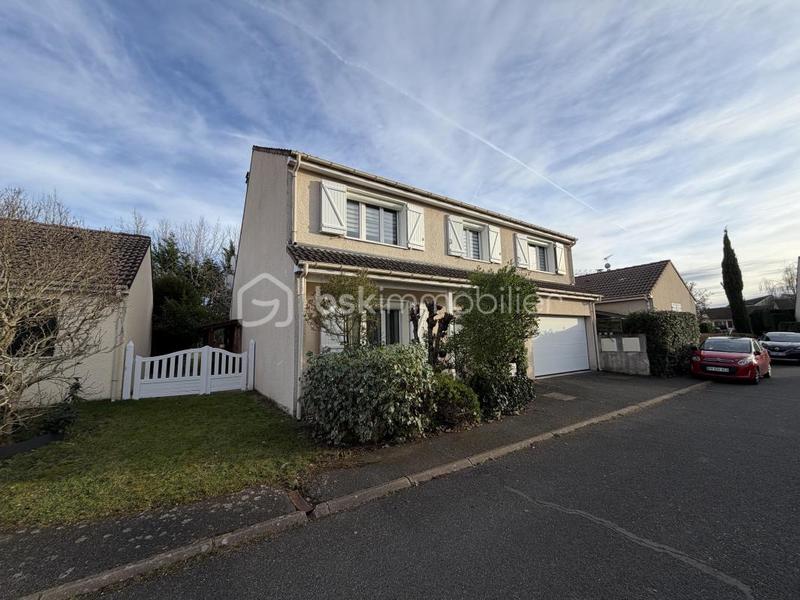 Maison - 167 m² - 7 pièces