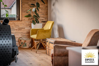 Maison traditionnelle - 150 m² - 8 pièces