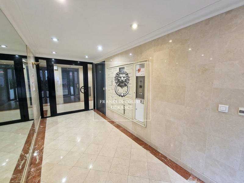 Appartement - 55 m² - 2 pièces