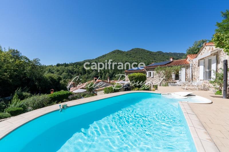 Maison - 140 m² - 7 pièces