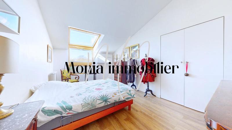 Pavillon - 175 m² - 7 pièces