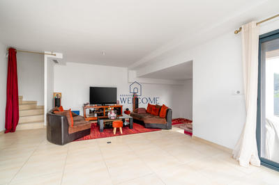 Maison contemporaine - 143 m² - 6 pièces