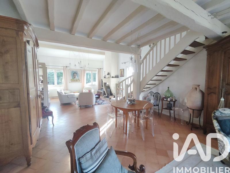 Maison - 265 m² - 6 pièces