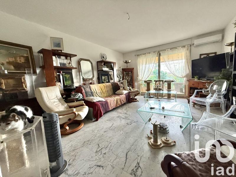 Appartement - 80 m² - 3 pièces