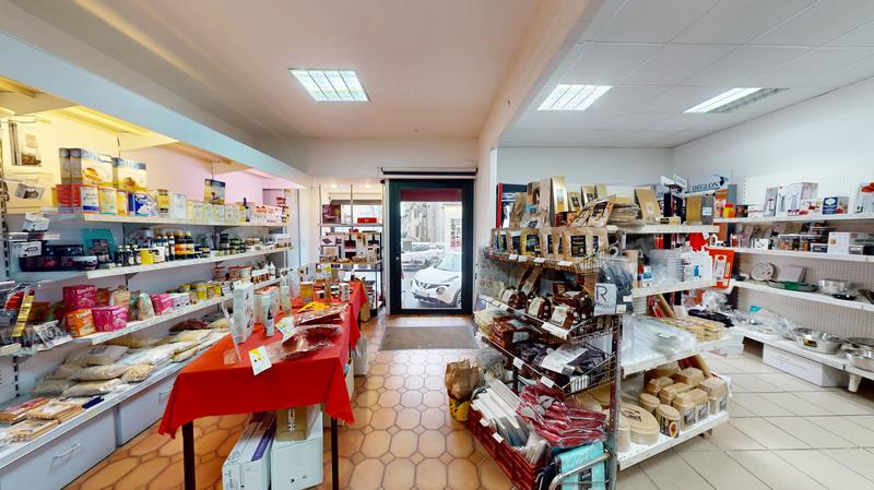 Immeuble - 285 m² - 10 pièces