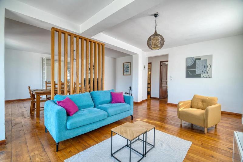 Maison - 152 m² - 5 pièces