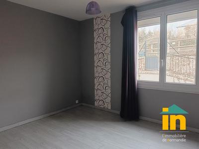 Maison de ville - 62 m² - 3 pièces