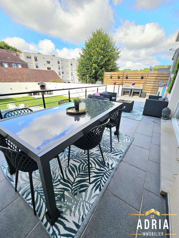 Maison traditionnelle - 100 m² - 4 pièces