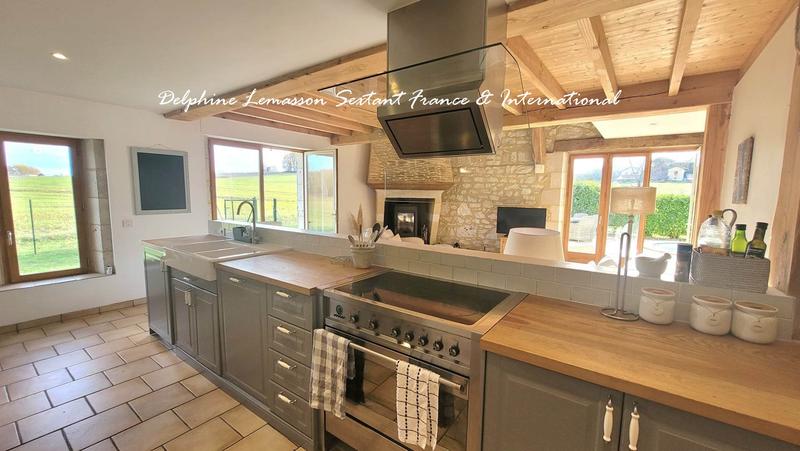 Maison de campagne - 300 m² - 11 pièces