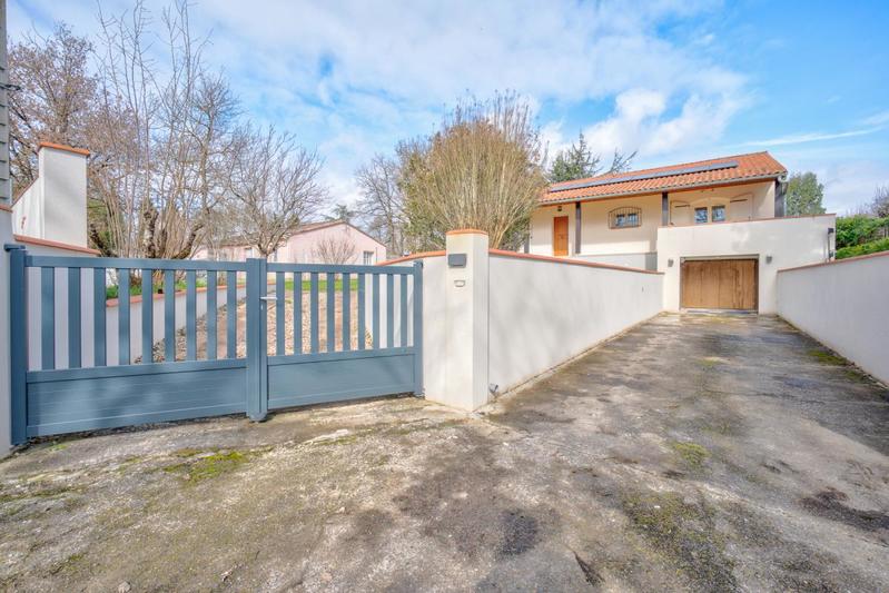 Maison - 108 m² - 5 pièces