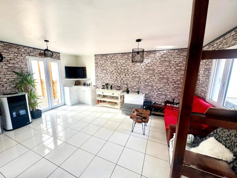 Maison - 81 m² - 4 pièces