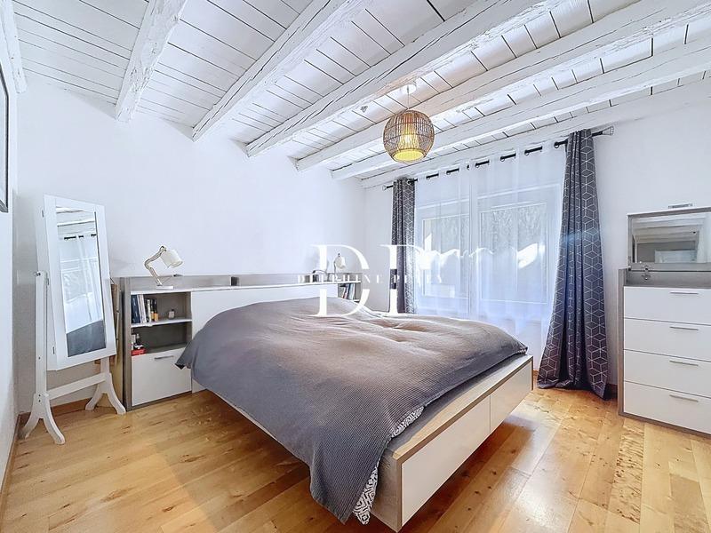 Maison - 165 m² - 7 pièces