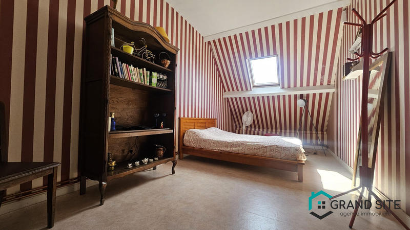 Maison - 101 m² - 5 pièces