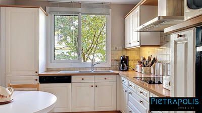 Appartement - 88 m² - 4 pièces