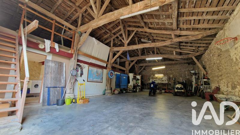 Maison - 200 m² - 8 pièces