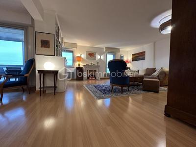 Appartement - 101 m² - 4 pièces