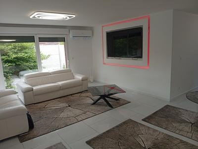 Maison - 86 m² - 4 pièces