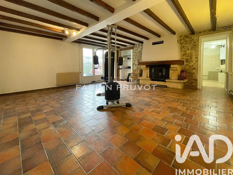 Maison - 300 m² - 15 pièces