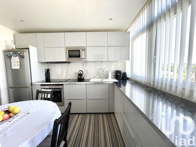 Appartement - 79 m² - 4 pièces