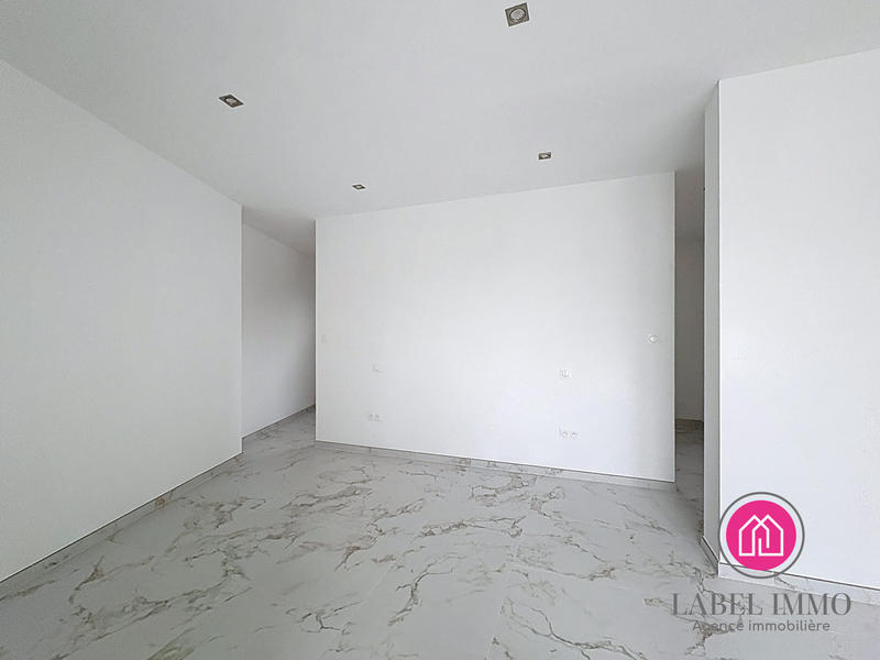 Maison - 128 m² - 6 pièces