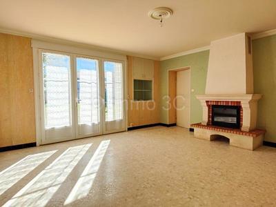 Corps de ferme - 145 m² - 6 pièces