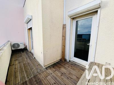 Appartement - 79 m² - 4 pièces