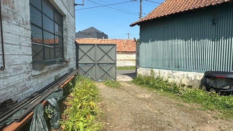 Local commercial - 150 m² - 2 pièces