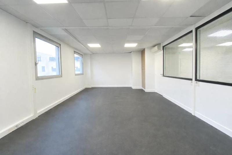 Bureau - 167 m²