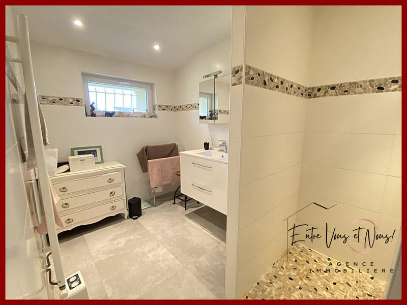 Maison ancienne - 220 m² - 7 pièces