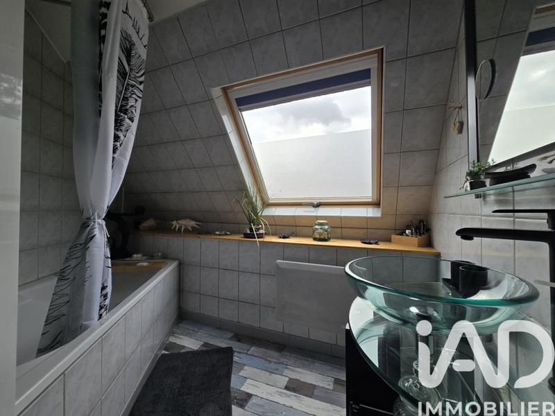 Maison - 177 m² - 6 pièces