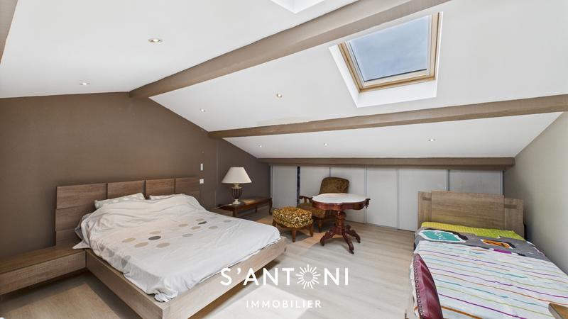 Maison - 120 m² - 5 pièces