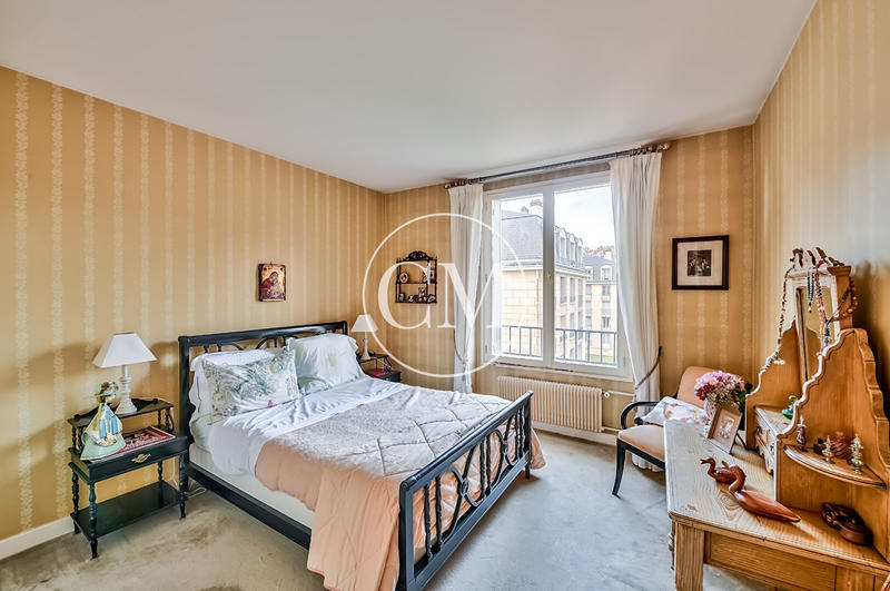 Appartement - 131 m² - 5 pièces