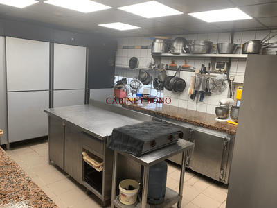 Fonds de commerce - 250 m²