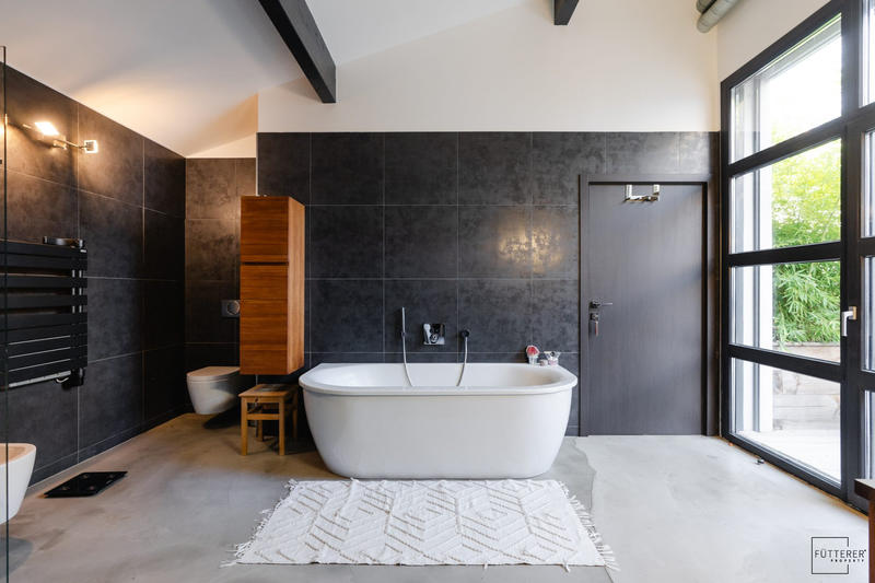 Maison contemporaine - 350 m² - 9 pièces