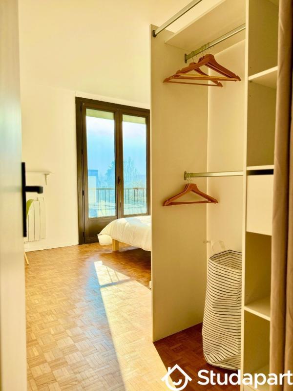 Chambre - 12 m² - 1 pièce