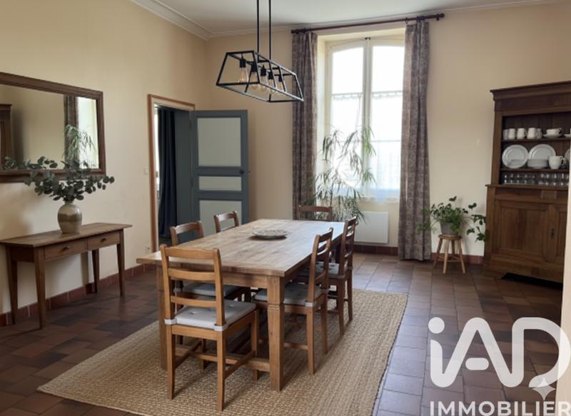 Maison - 184 m² - 6 pièces