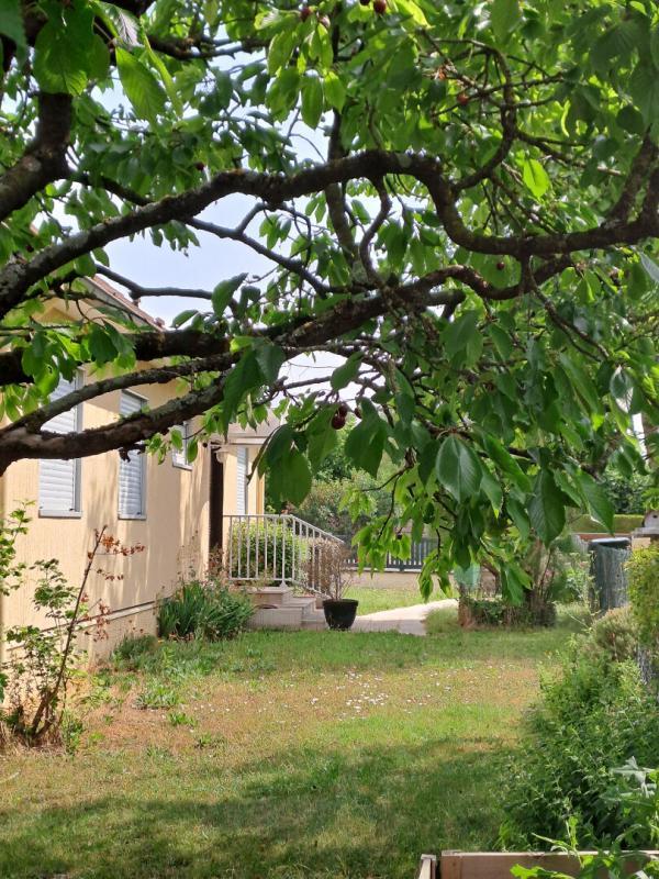 Maison - 180 m² - 8 pièces