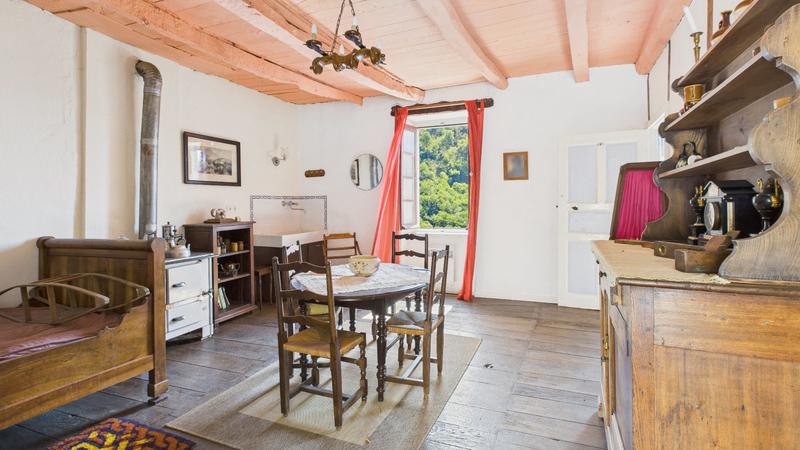 Maison de village - 151 m² - 5 pièces