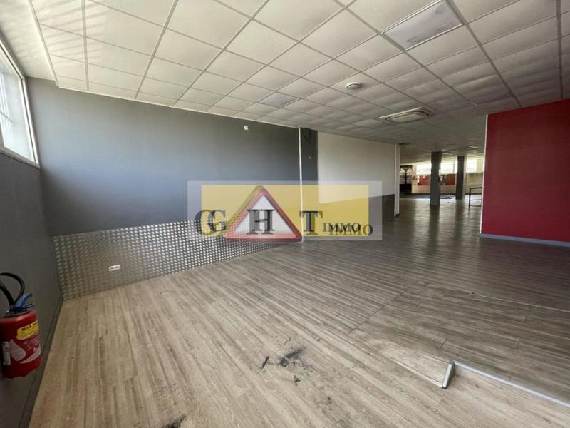 Local commercial - 846 m²