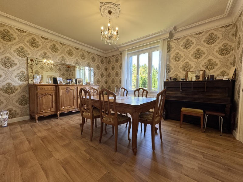 Maison - 130 m² - 5 pièces