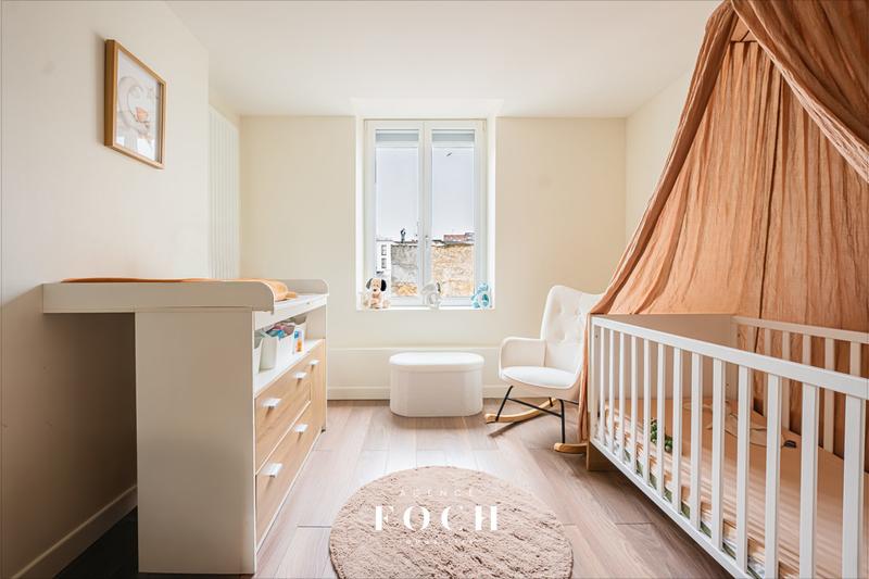 Appartement - 87 m² - 4 pièces