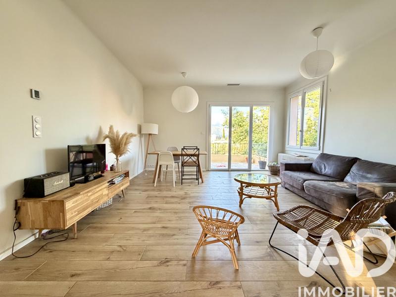 Maison - 192 m² - 5 pièces