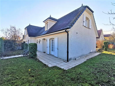 Maison - 160 m² - 6 pièces